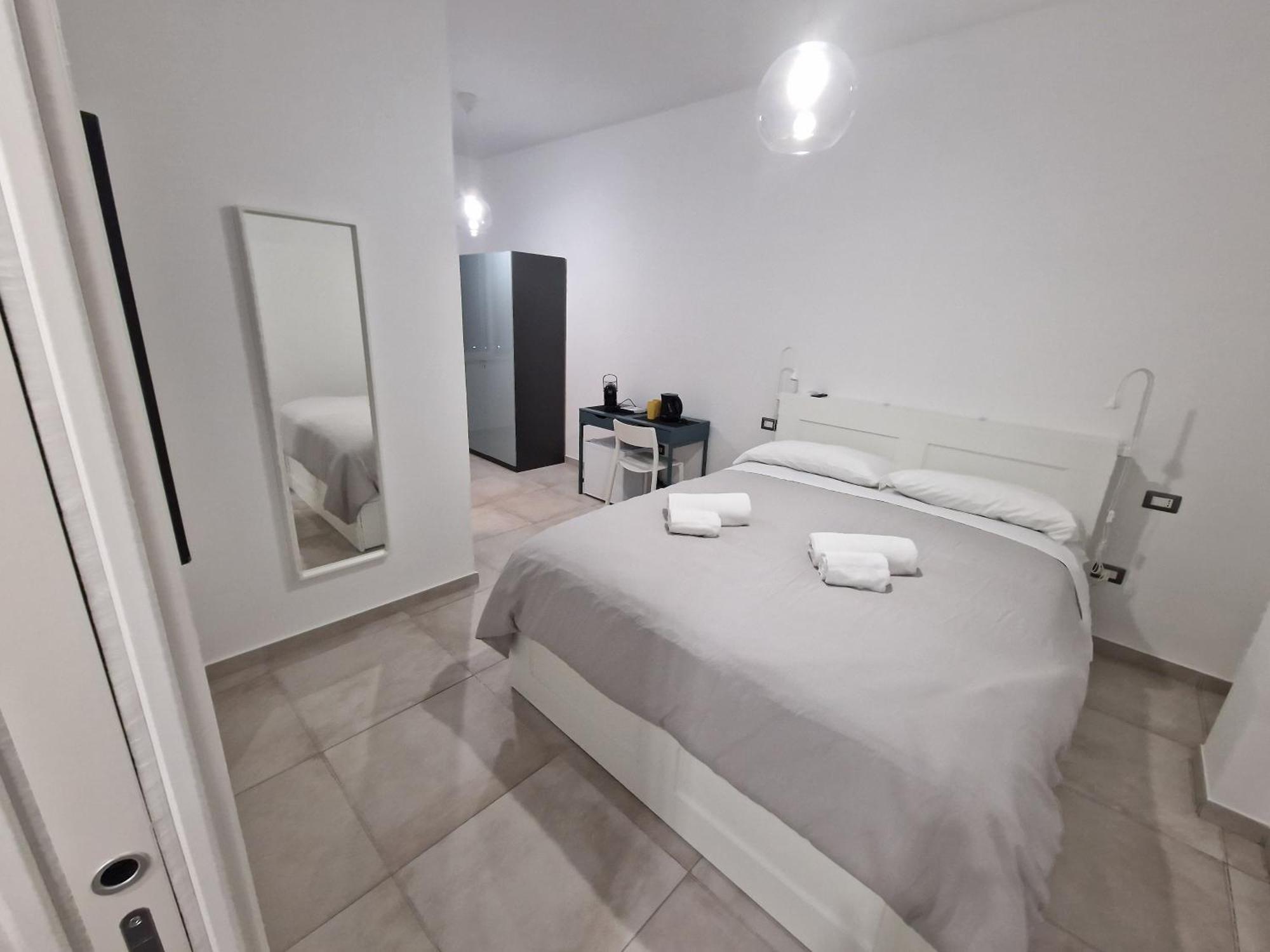 Neapolitan Skyscraper Suites מראה חיצוני תמונה