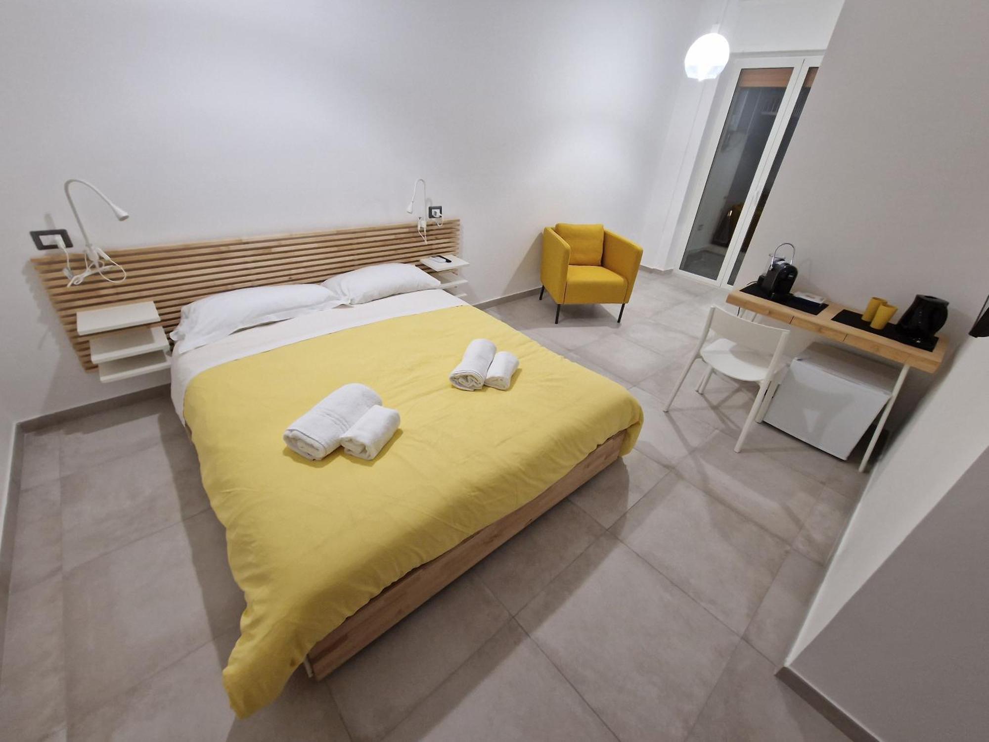 Neapolitan Skyscraper Suites מראה חיצוני תמונה